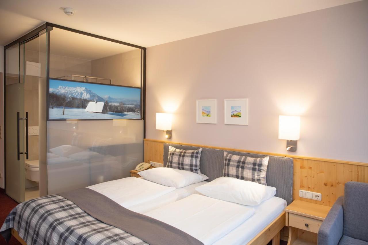 Hotel Gasthof Zum Kirchenwirt Пух бай Халайн Екстериор снимка