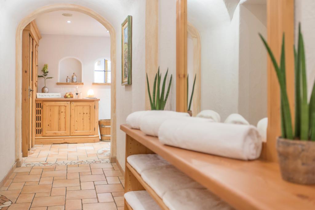 Hotel Gasthof Zum Kirchenwirt Пух бай Халайн Екстериор снимка