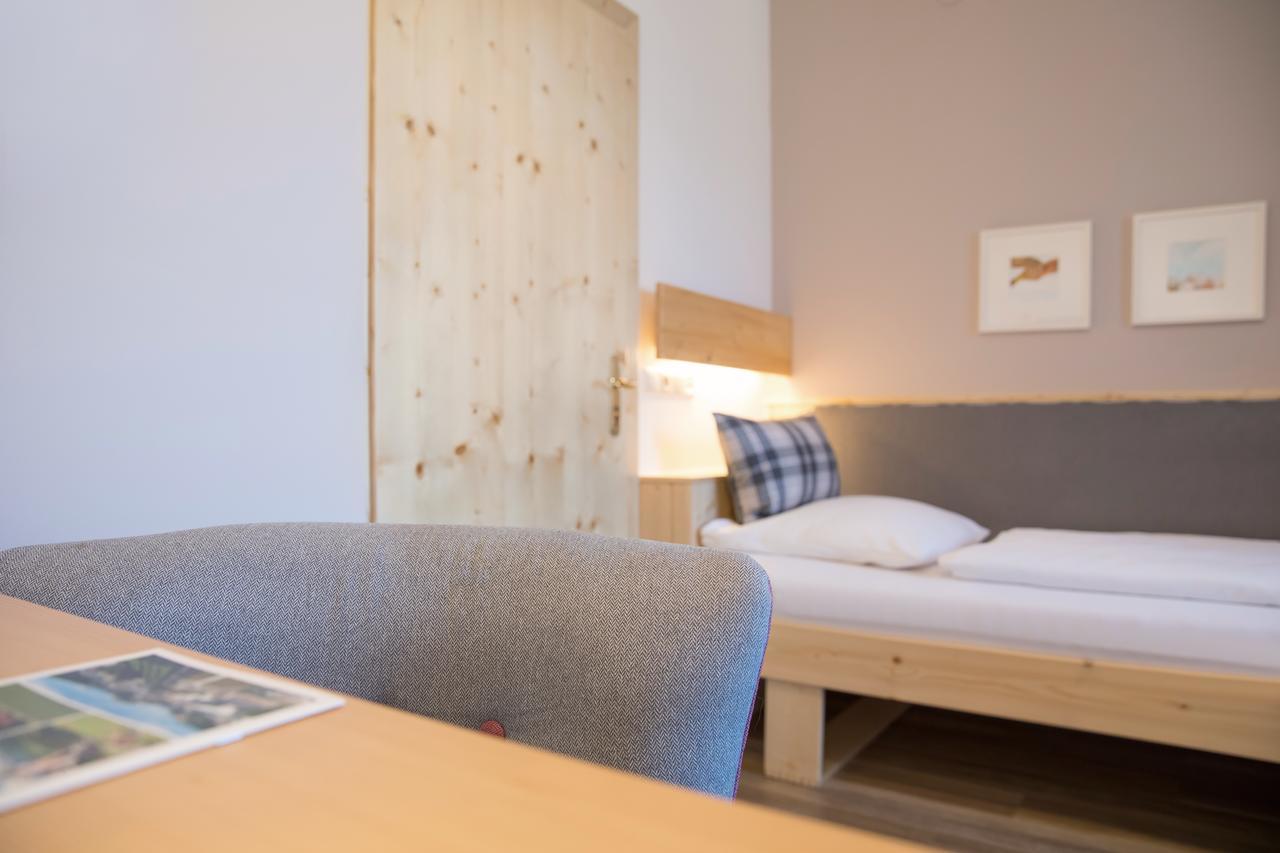 Hotel Gasthof Zum Kirchenwirt Пух бай Халайн Екстериор снимка