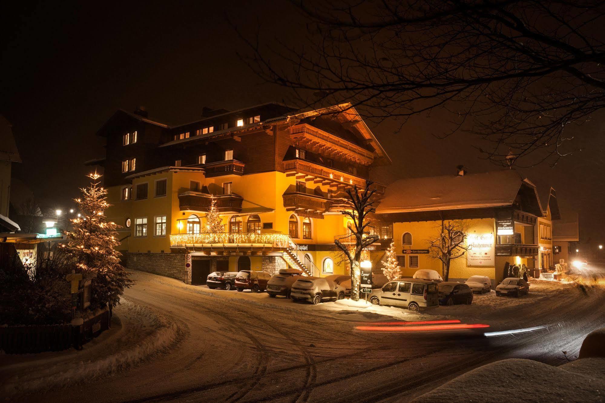 Hotel Gasthof Zum Kirchenwirt Пух бай Халайн Екстериор снимка